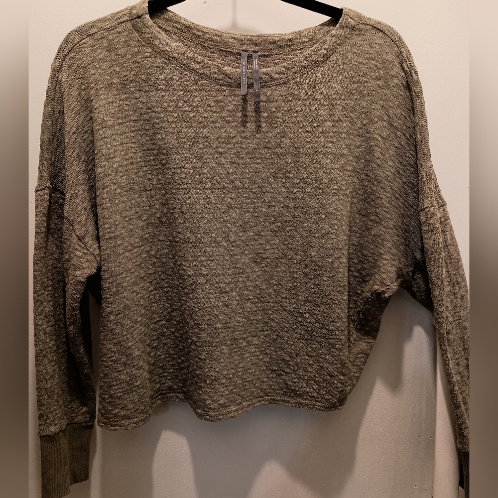Anthropologie, Textured Long Sleeve Top. Size XL
